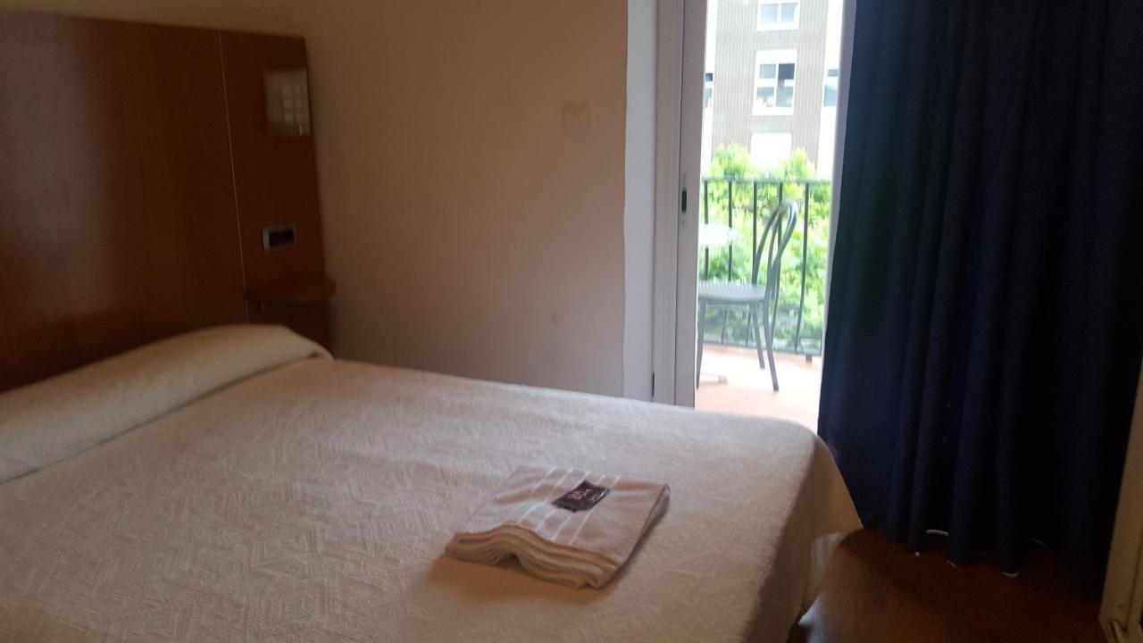 Hostal Can Salvado Cambrils Zewnętrze zdjęcie